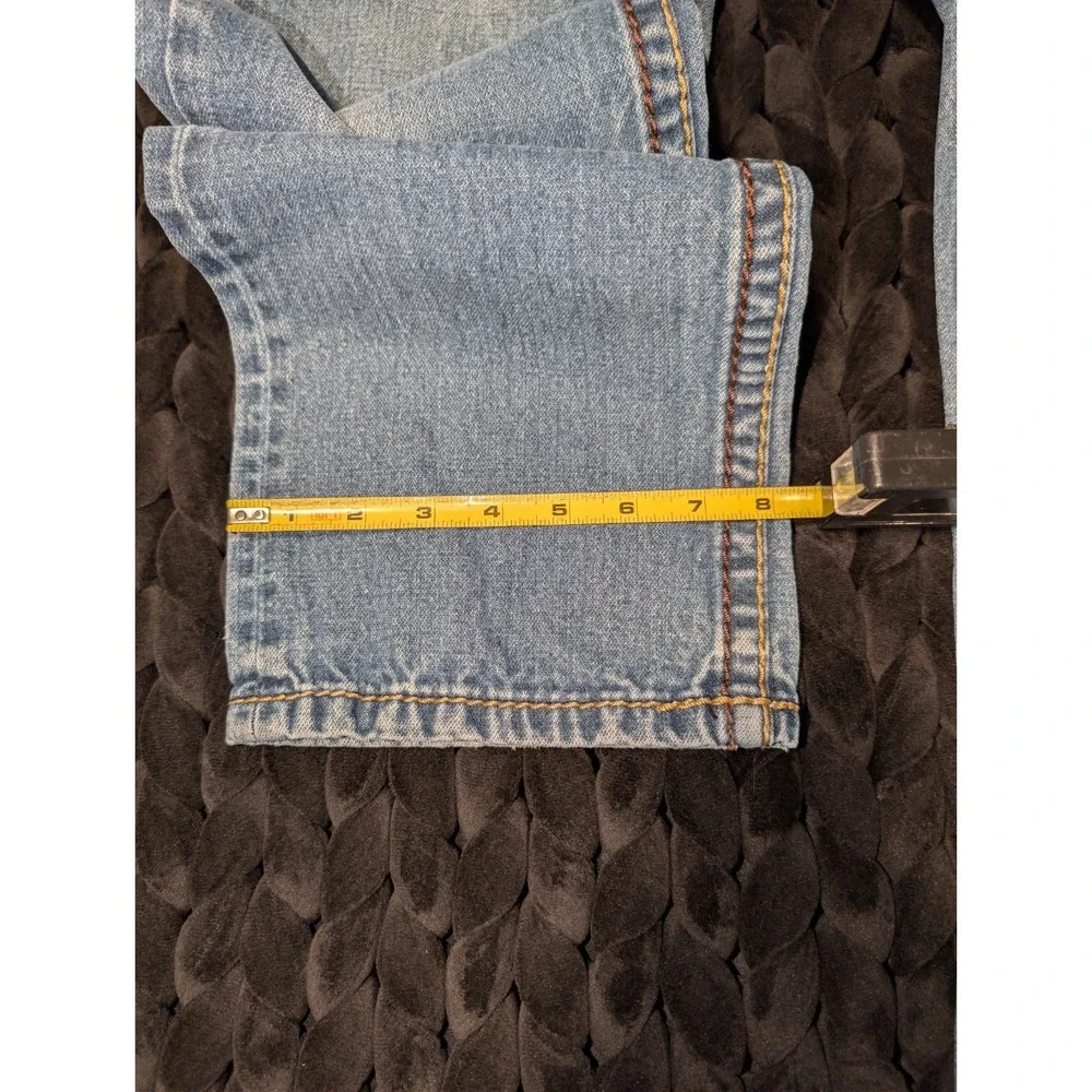 True Religion Limited Edition Design in U.S.A. Straight Leg Jeans size 32x32